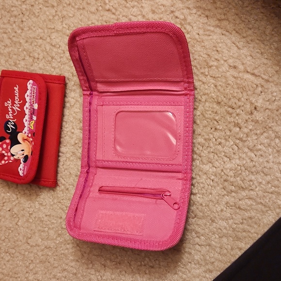Minnie Mouse Wallets - Picture 2 of 2